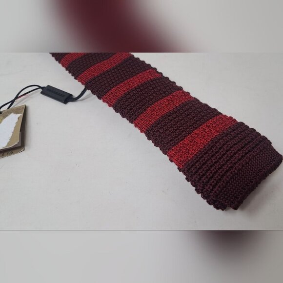Burberry Men's 100% Silk Square Tie Slim Fit Burgundy Red Striped Sock Knit 52" - Picture 4 of 15